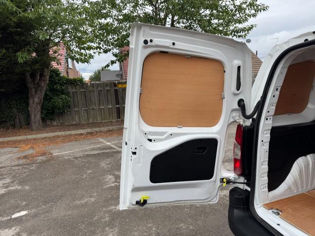 Used Peugeot Partner 2020 for sale - 76693312: Photo 49