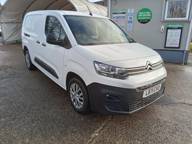 Used Citroen Berlingo 2021 for sale - 77417453: Photo 2