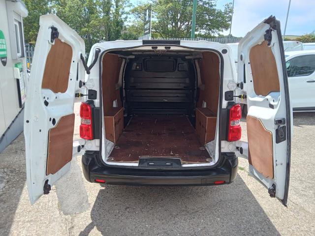 Used Vauxhall Vivaro 2020 for sale - 76452989: Photo 11