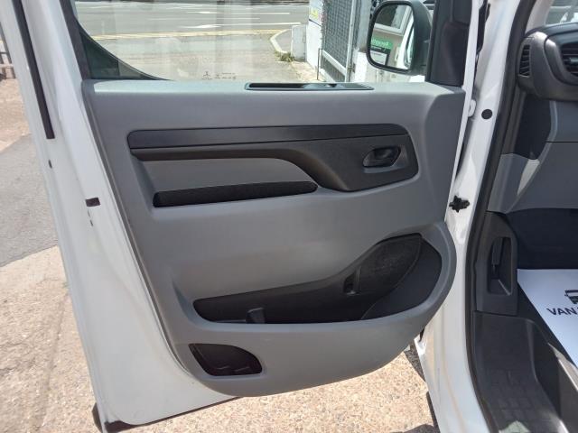 Used Vauxhall Vivaro 2020 for sale - 76452989: Photo 20