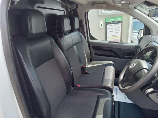 Used Vauxhall Vivaro 2020 for sale - 76452989: Photo 22