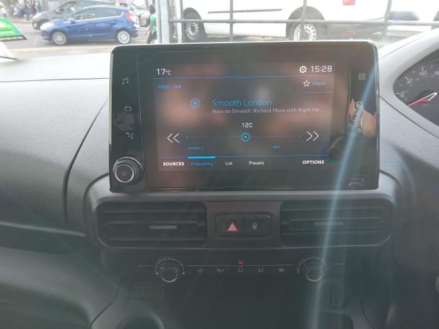 Used Peugeot Partner 2022 for sale - 76892085: Photo 27