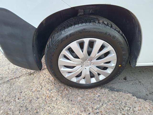 Used Peugeot Partner 2022 for sale - 76892085: Photo 32