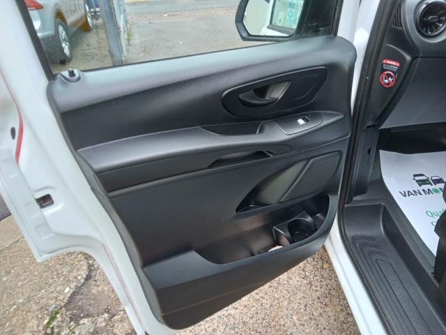 Used Mercedes-Benz Vito 2022 for sale - 76402461: Photo 16