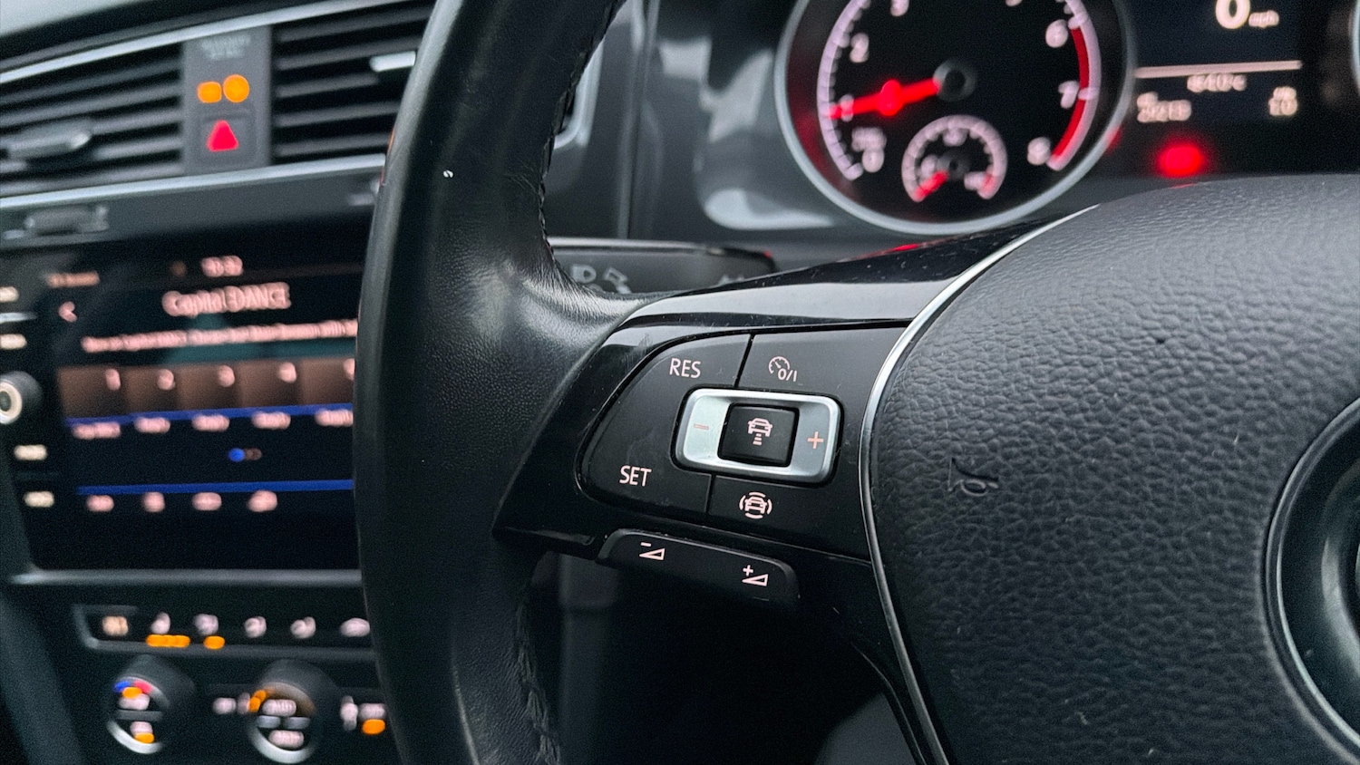 Used Volkswagen Golf 2020 for sale - 77106396: Photo 17