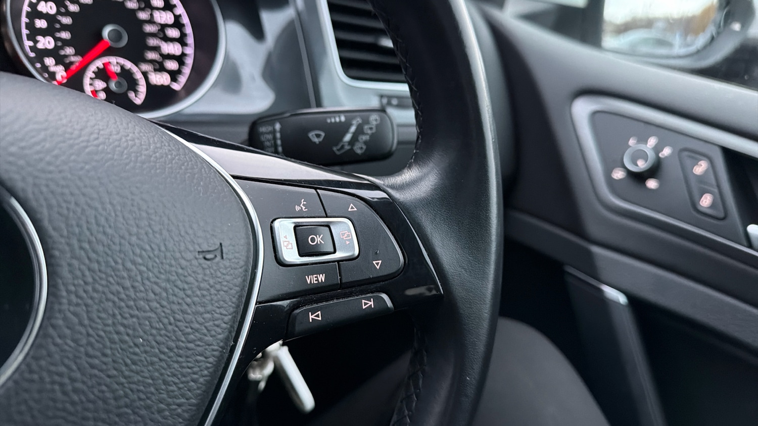 Used Volkswagen Golf 2020 for sale - 77106396: Photo 18