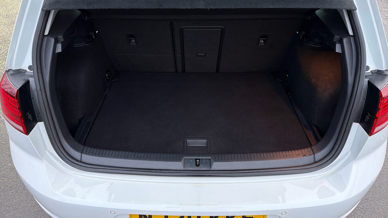 Used Volkswagen Golf 2020 for sale - 77106396: Photo 20