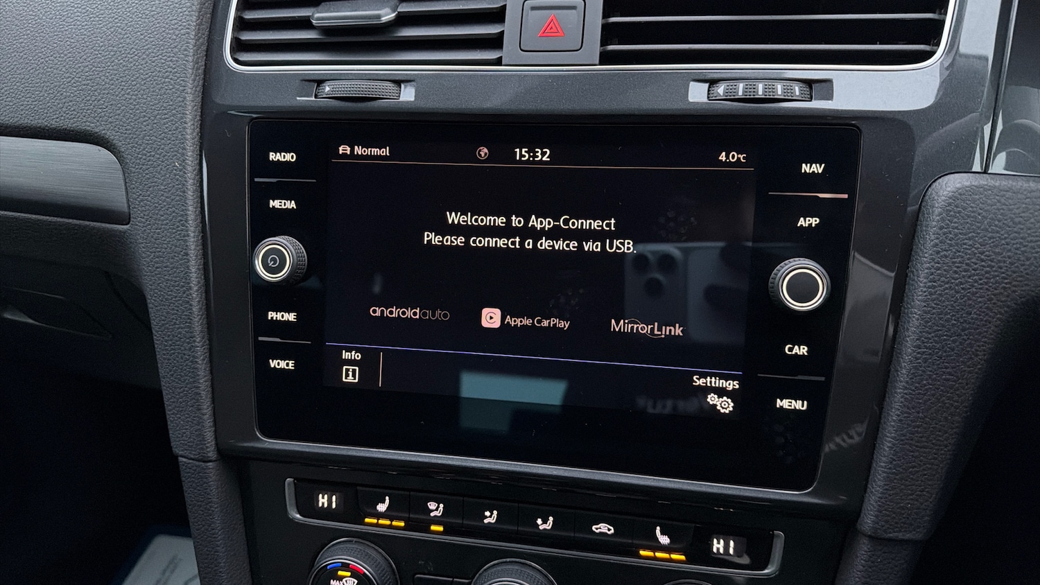 Used Volkswagen Golf 2020 for sale - 77106396: Photo 23