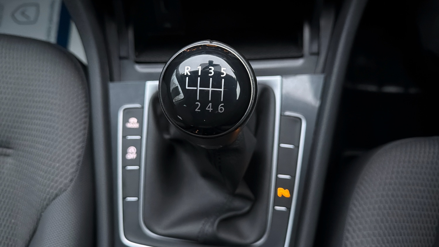 Used Volkswagen Golf 2020 for sale - 77106396: Photo 36