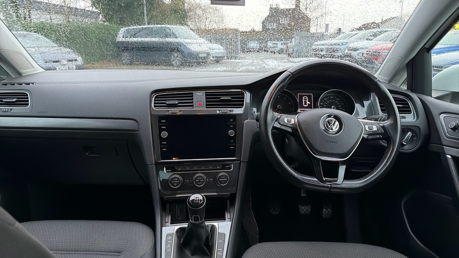 Used Volkswagen Golf 2020 for sale - 77106396: Photo 9