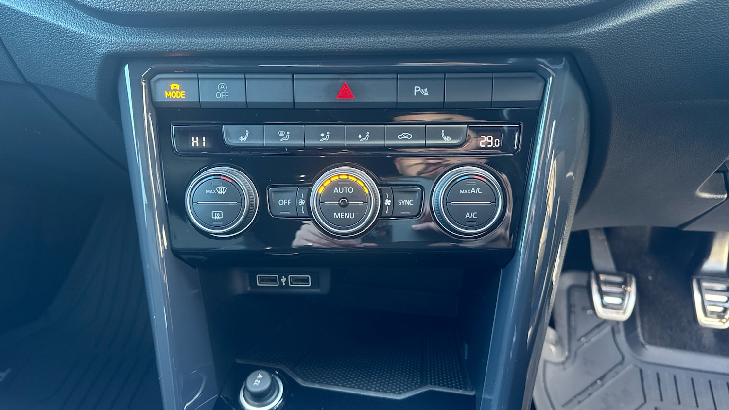 Used Volkswagen T-Roc 2018 for sale - 77106397: Photo 13