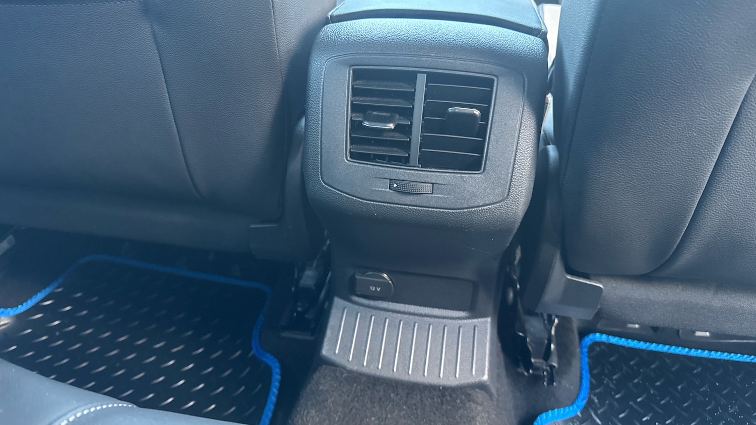 Used Volkswagen T-Roc 2018 for sale - 77106397: Photo 34