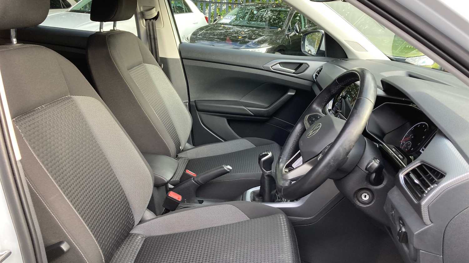 Used Volkswagen T-Cross 2021 for sale - 76355414: Photo 15