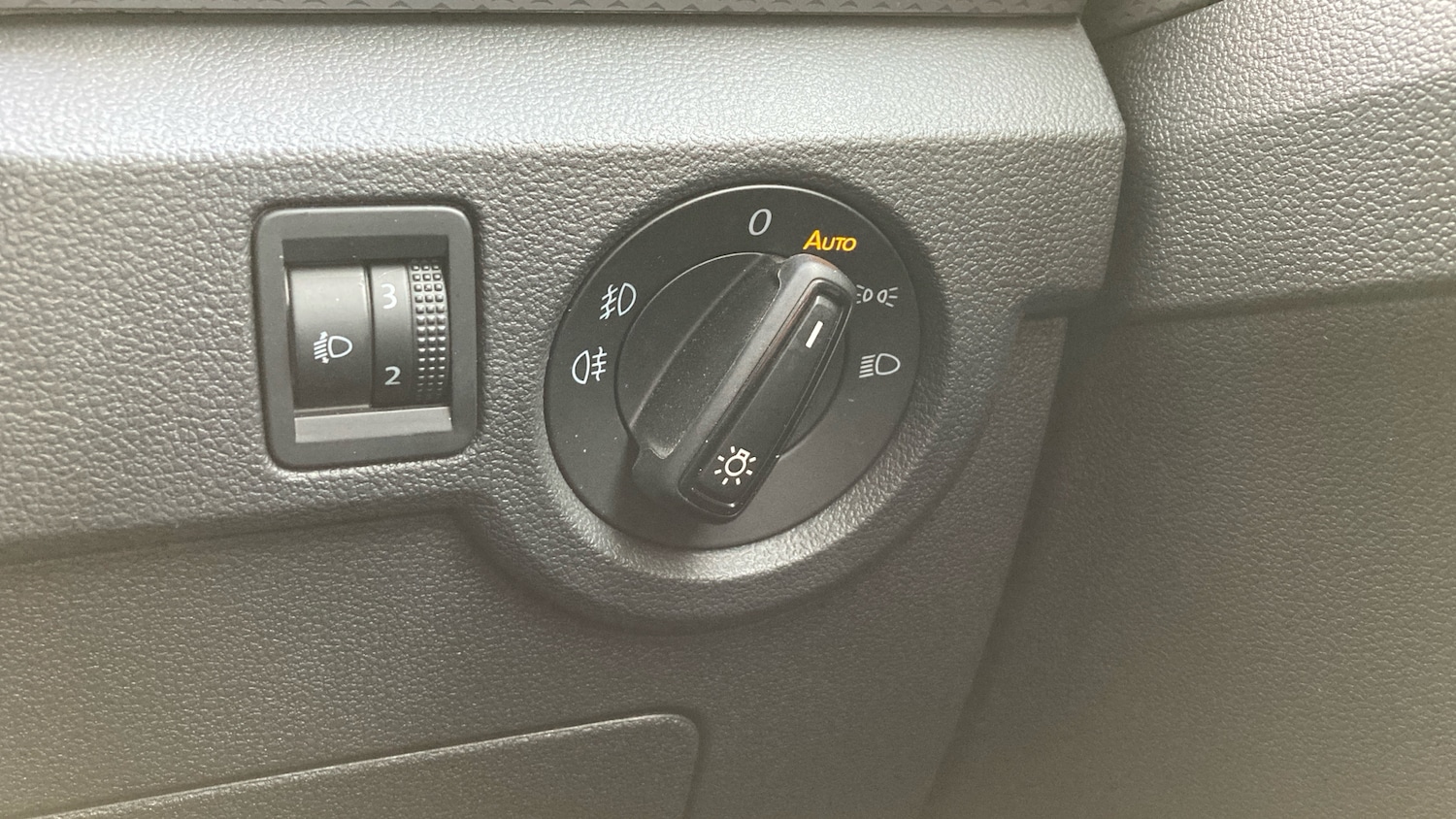 Used Volkswagen T-Cross 2021 for sale - 76355414: Photo 25