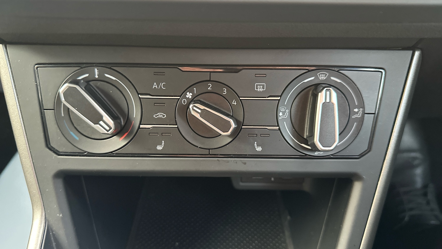 Used Volkswagen Polo 2021 for sale - 76836913: Photo 13