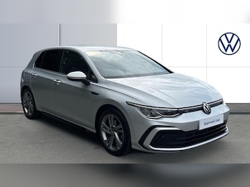 Used Volkswagen Golf 2021 for sale - 75820330: Photo