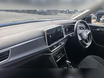 Used Volkswagen T-Roc 2023 for sale - 79626477: Photo