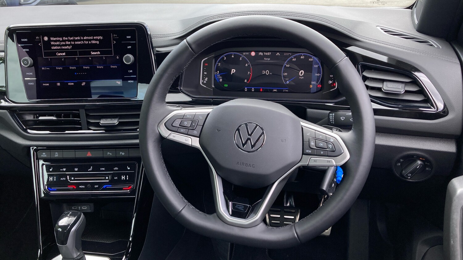 Used Volkswagen T-Roc 2025 for sale - 76075746: Photo 10