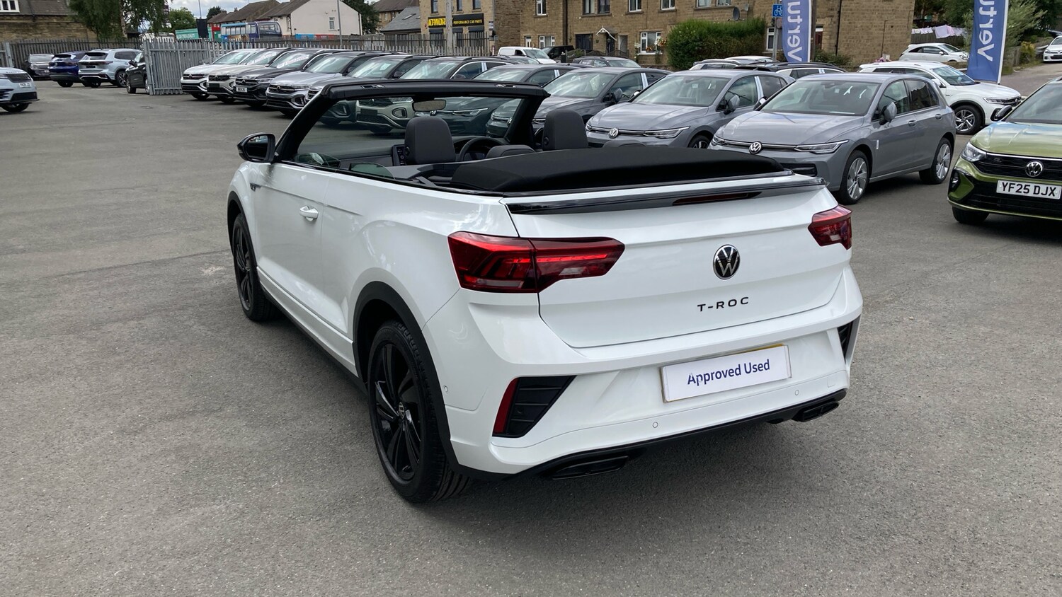 Used Volkswagen T-Roc 2025 for sale - 76075746: Photo 26