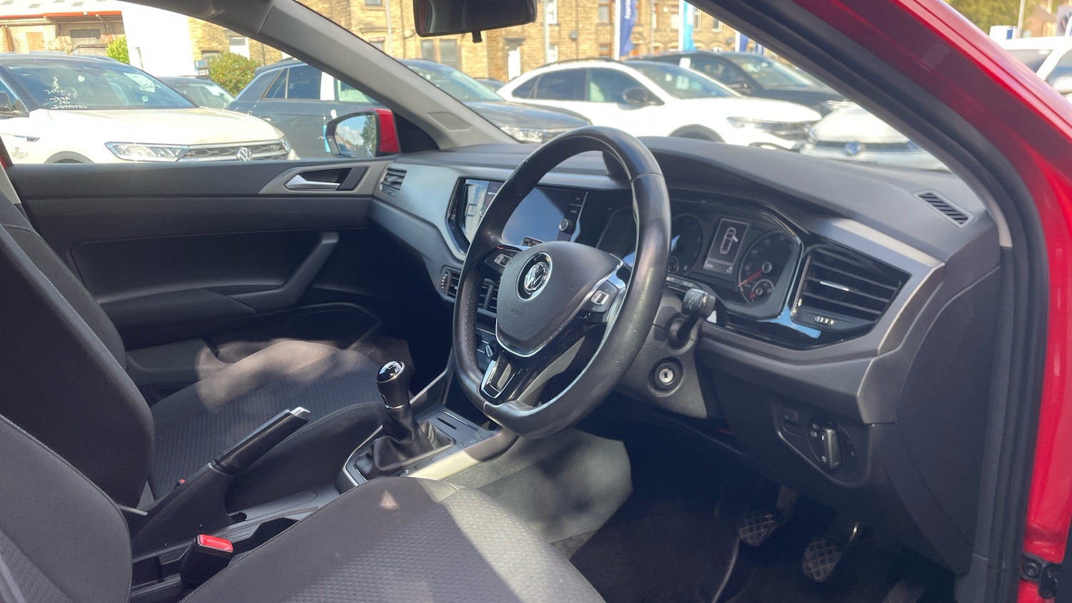 Used Volkswagen Polo 2020 for sale - 75805455: Photo 6