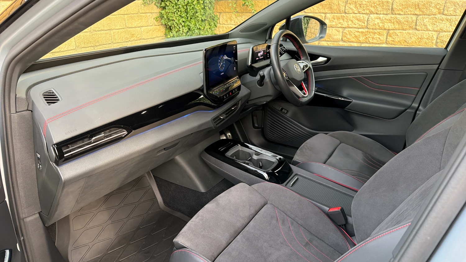 Used Volkswagen ID.5 2023 for sale - 77676986: Photo 2