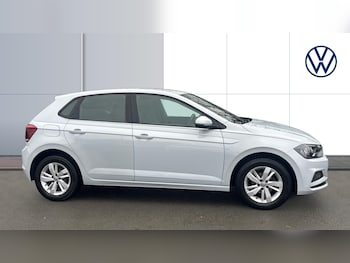 Used Volkswagen Polo 2018 for sale - 77258704: Photo