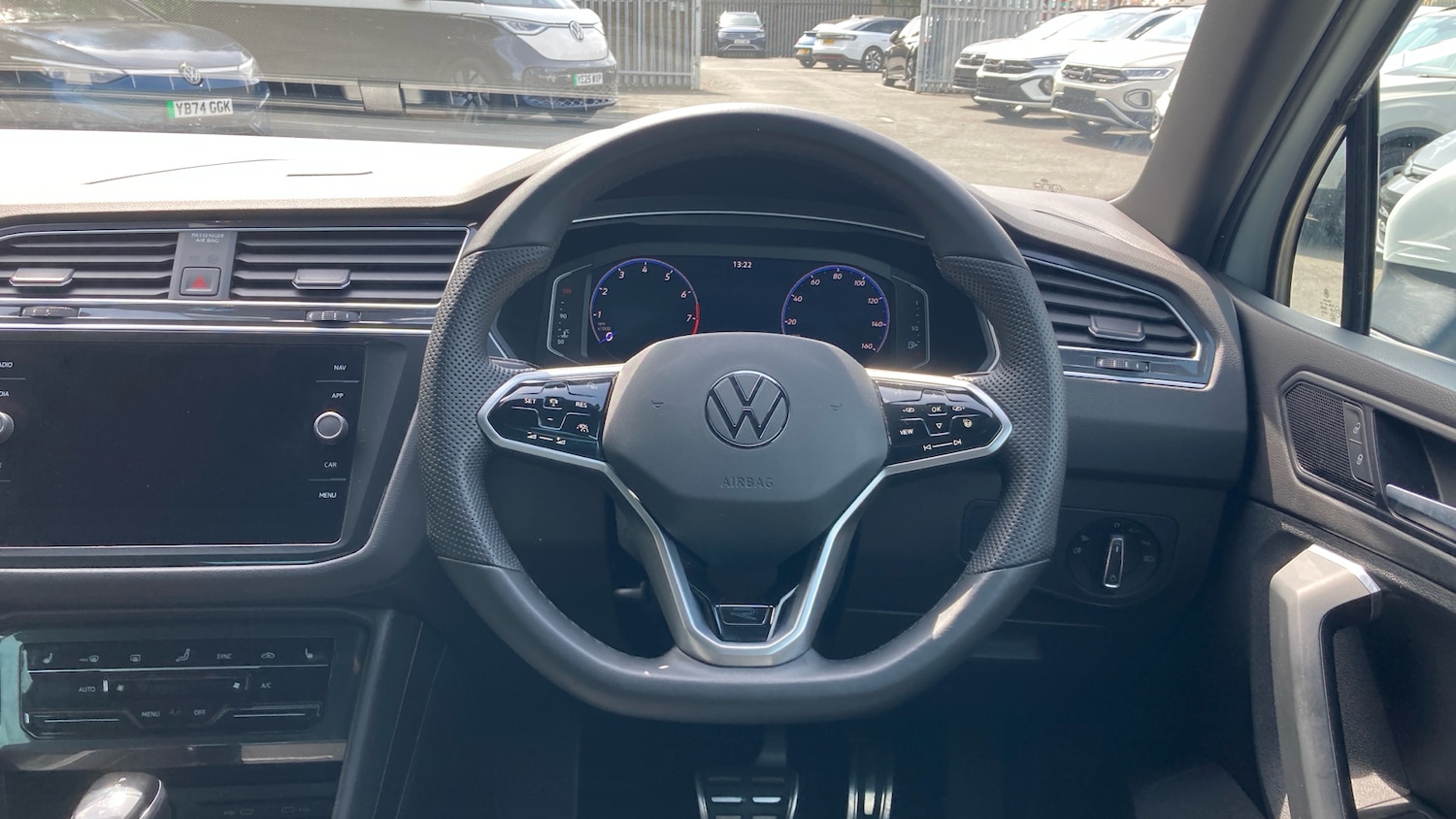 Used Volkswagen Tiguan 2021 for sale - 76449504: Photo 10