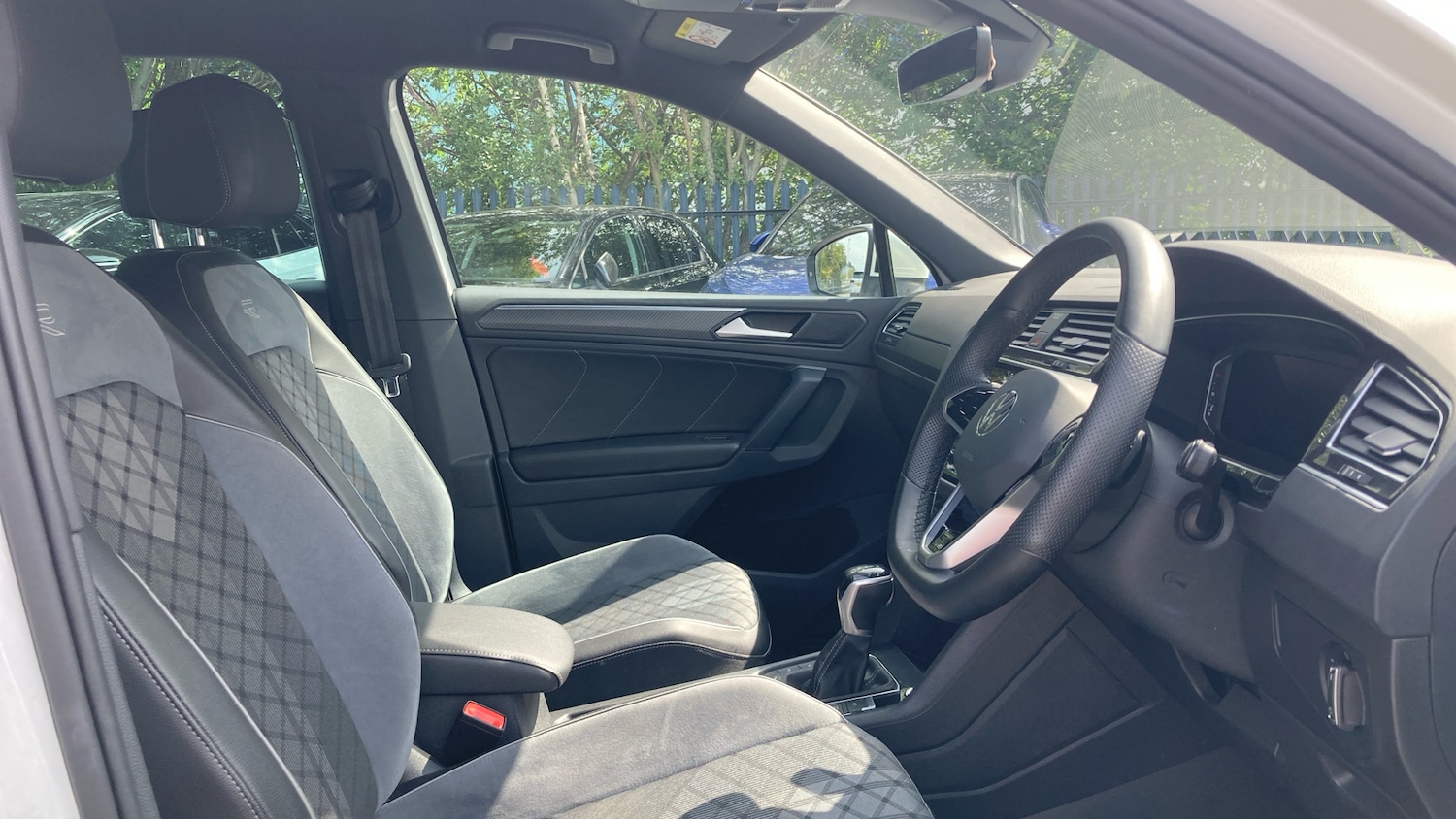 Used Volkswagen Tiguan 2021 for sale - 76449504: Photo 15