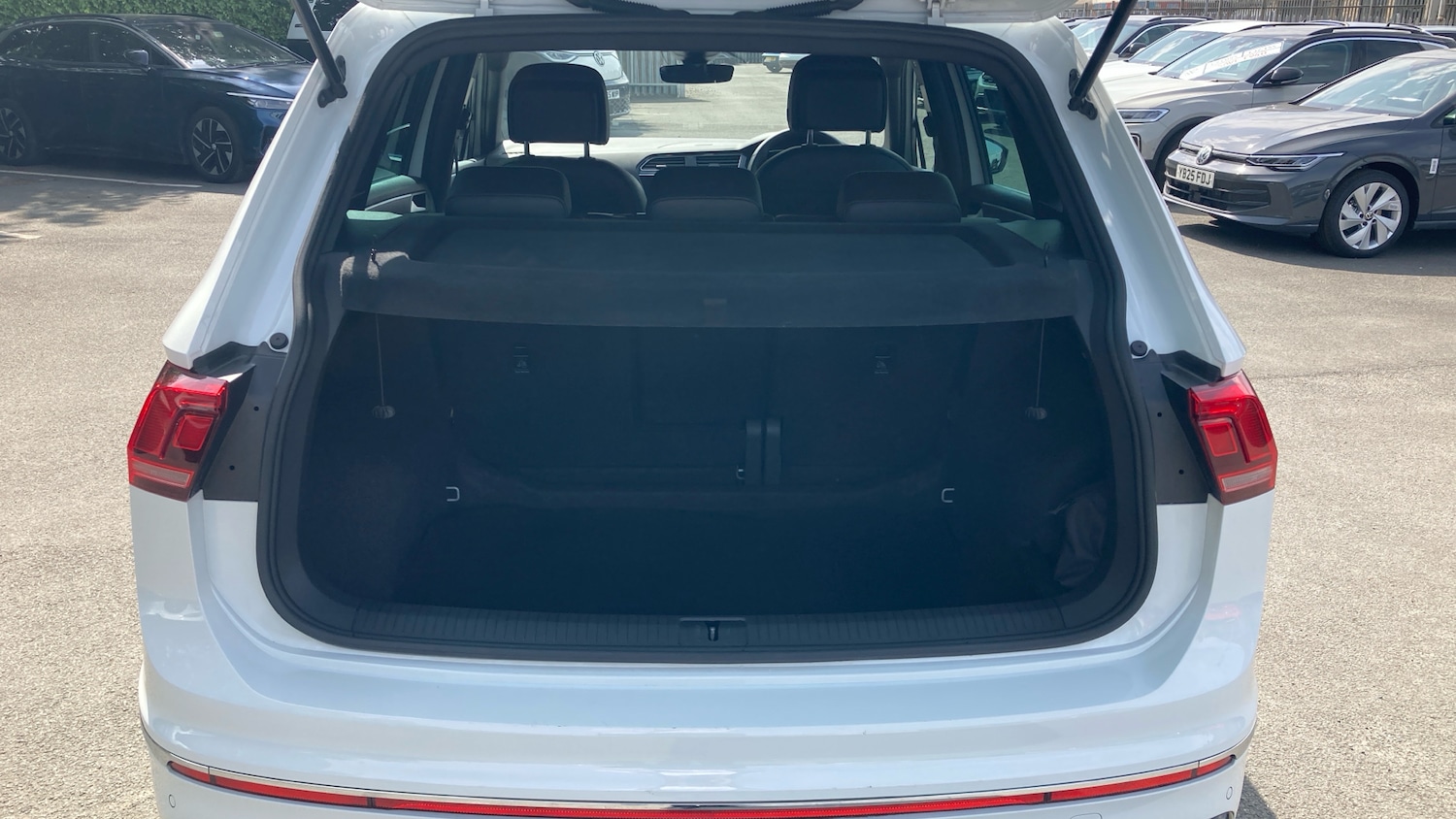 Used Volkswagen Tiguan 2021 for sale - 76449504: Photo 20