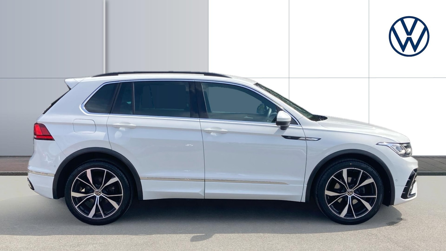 Used Volkswagen Tiguan 2021 for sale - 76449504: Photo 4