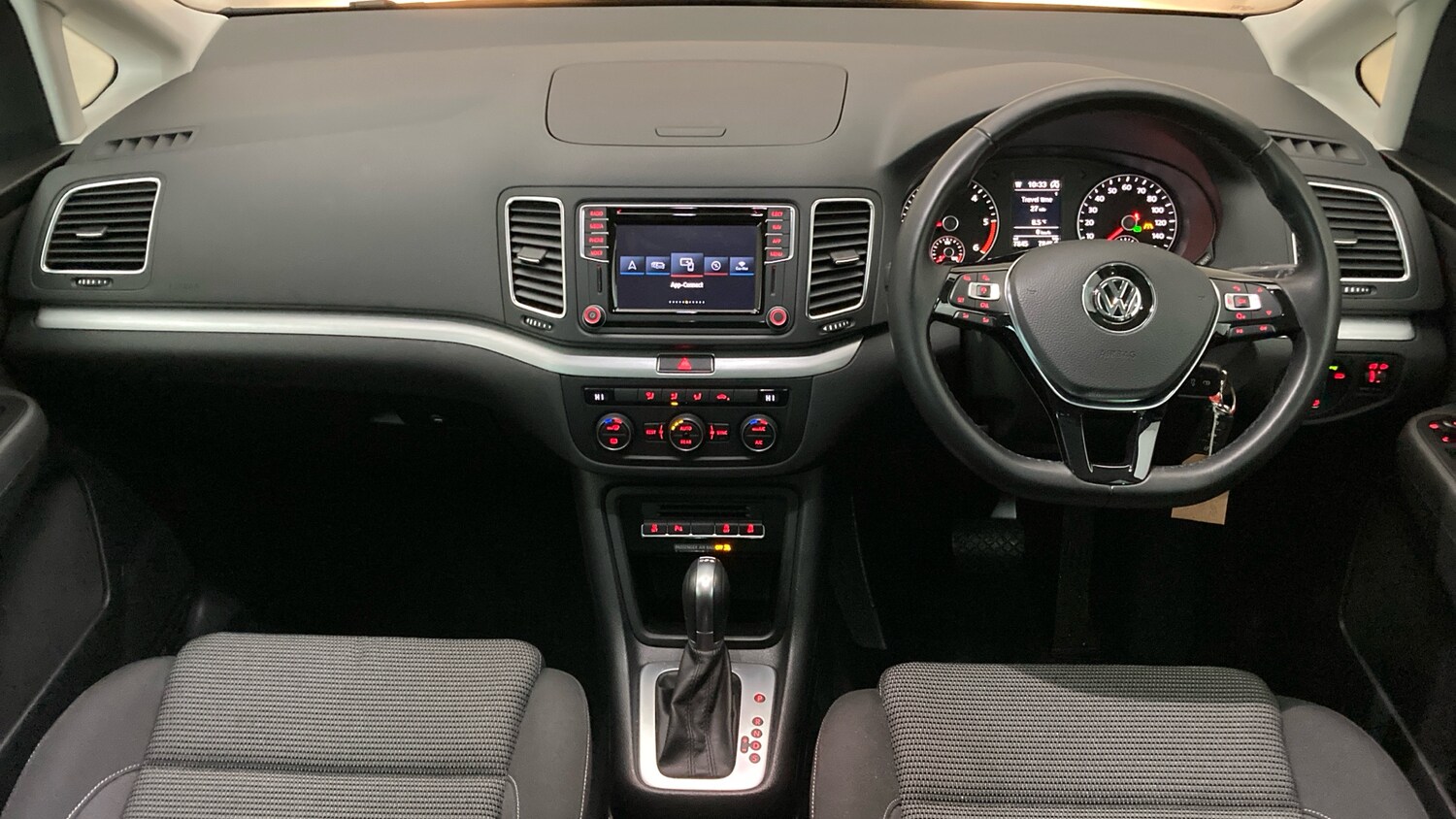 Used Volkswagen Sharan 2020 for sale - 77508344: Photo 9