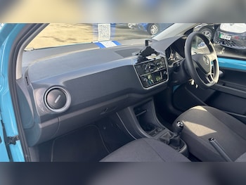 Used Volkswagen up! 2023 for sale - 75820215: Photo