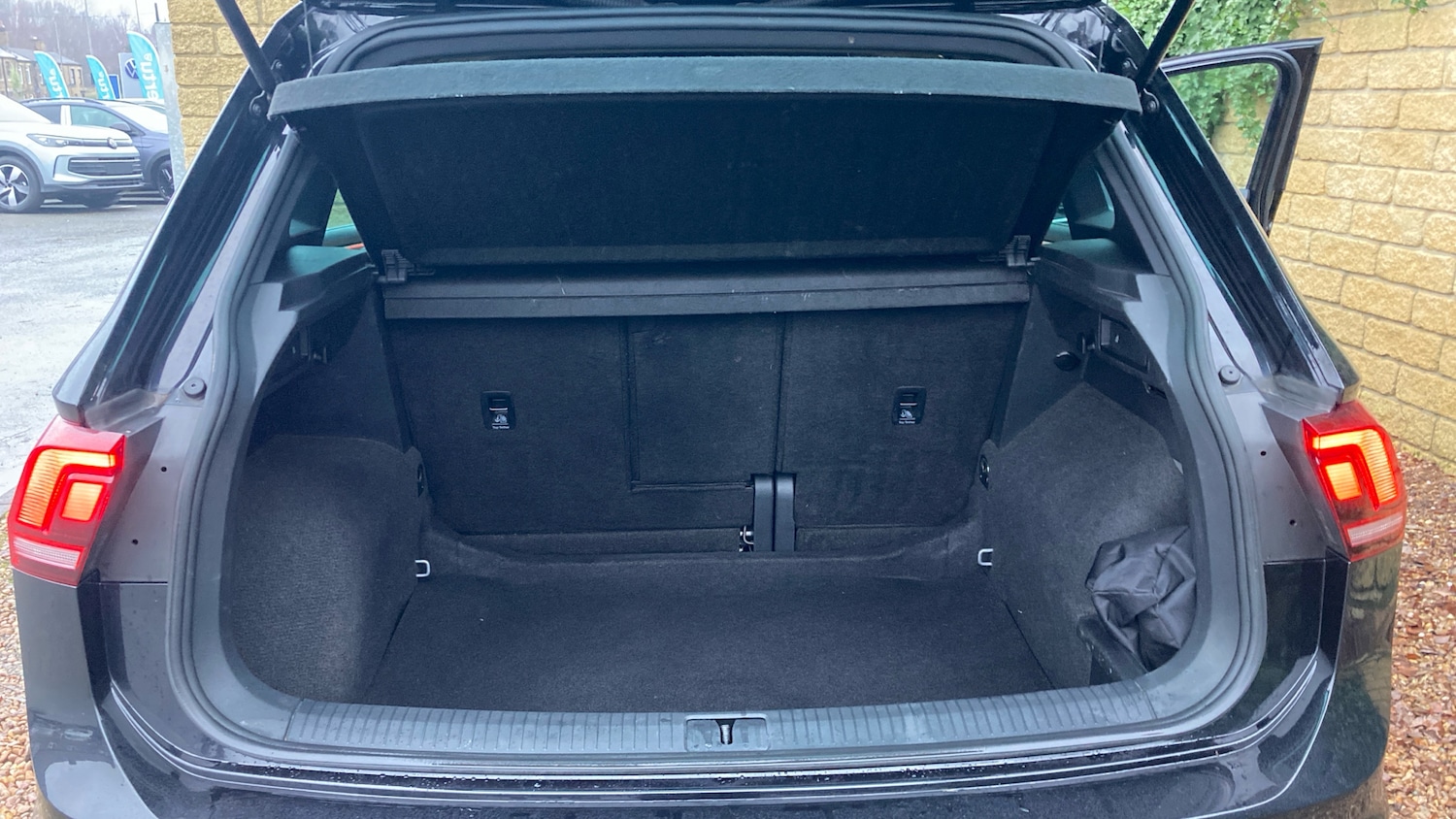 Used Volkswagen Tiguan 2023 for sale - 77548131: Photo 20