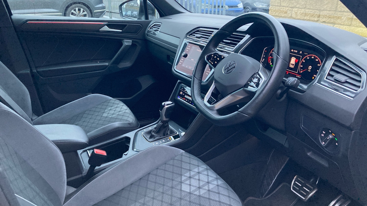 Used Volkswagen Tiguan 2023 for sale - 77548131: Photo 6