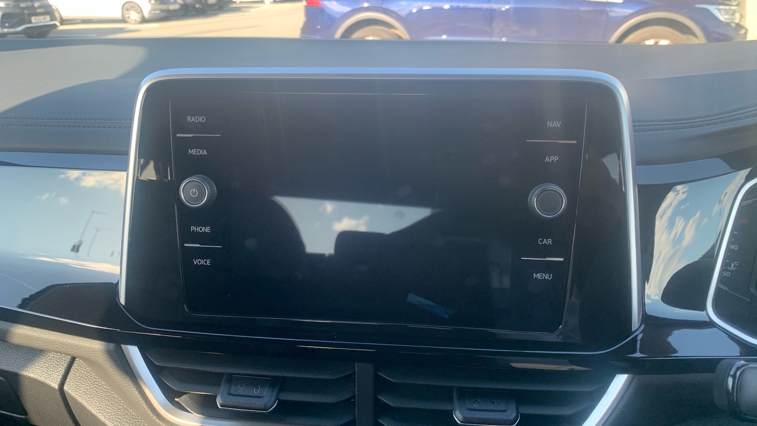 Used Volkswagen T-Roc 2025 for sale - 77106404: Photo 12