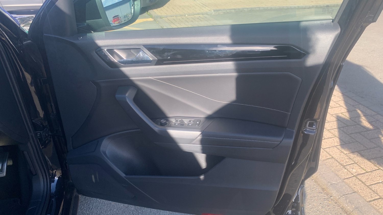 Used Volkswagen T-Roc 2025 for sale - 77106404: Photo 19