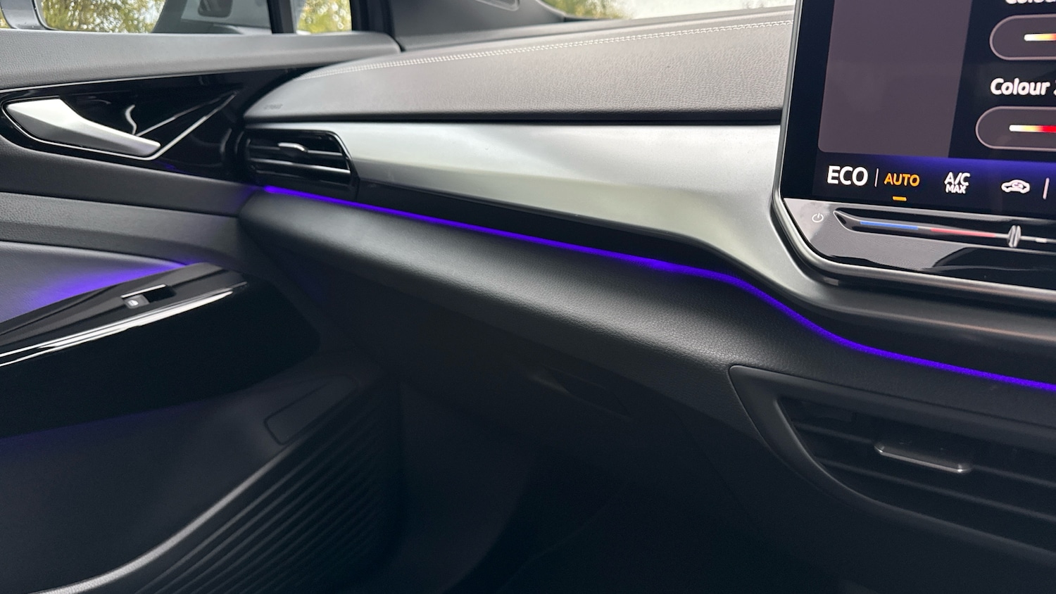 Used Volkswagen ID.4 2025 for sale - 77687393: Photo 42