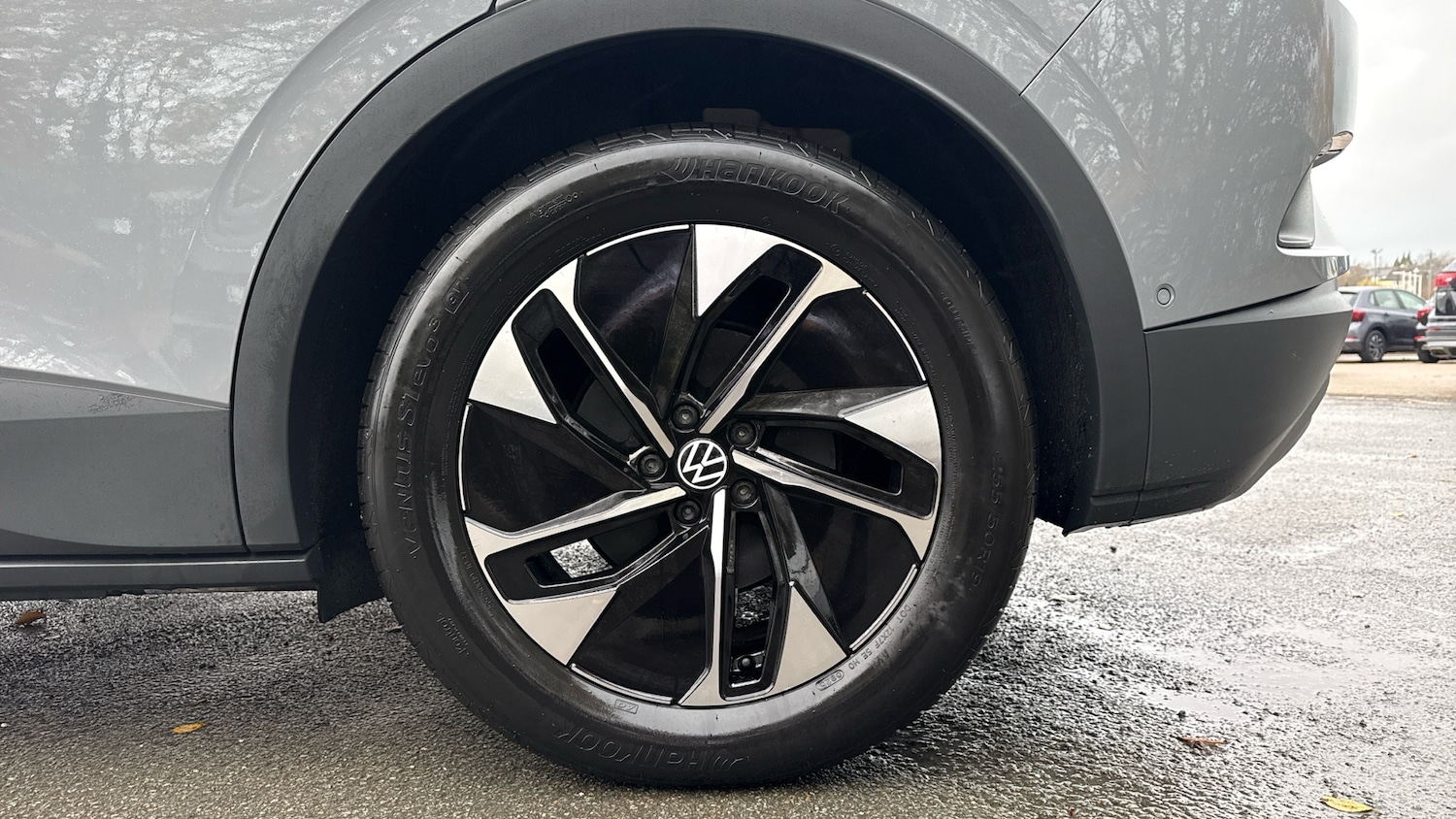 Used Volkswagen ID.4 2025 for sale - 77687393: Photo 5