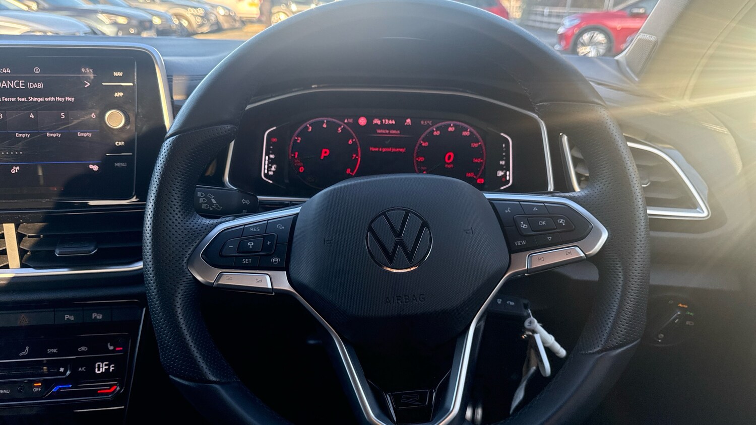 Used Volkswagen T-Roc 2025 for sale - 76734958: Photo 10