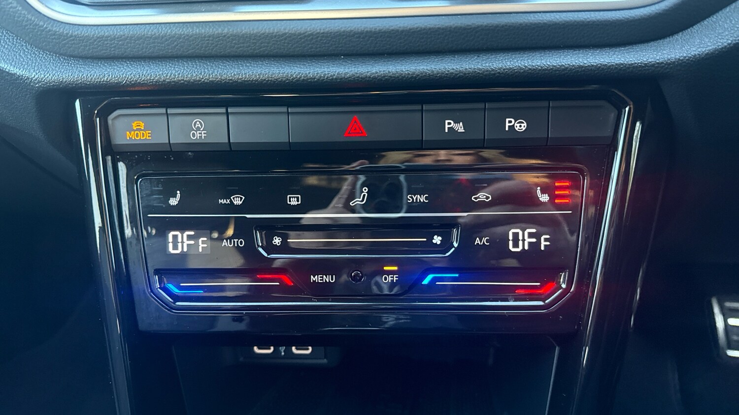 Used Volkswagen T-Roc 2025 for sale - 76734958: Photo 13