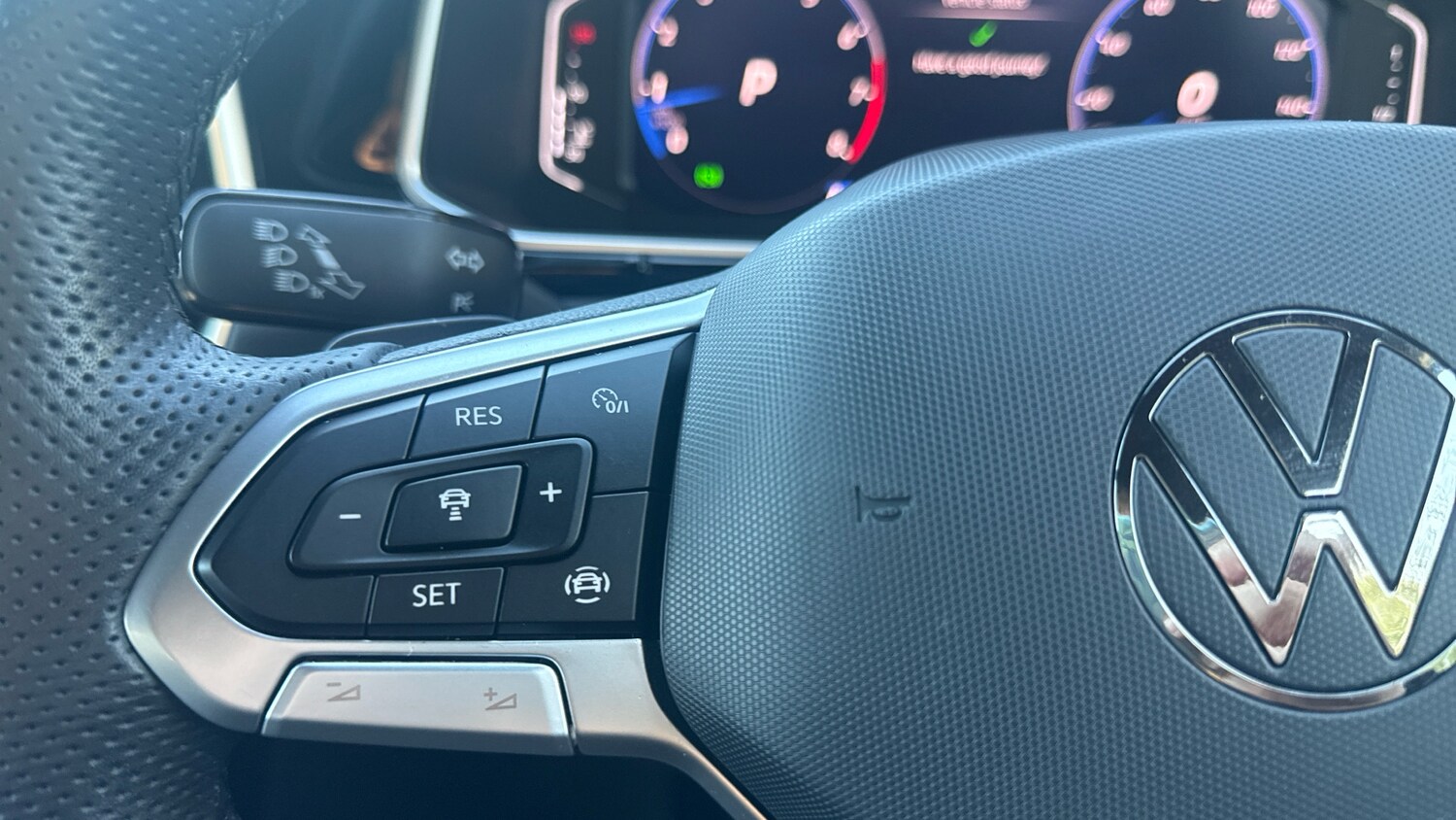 Used Volkswagen T-Roc 2025 for sale - 76734958: Photo 17