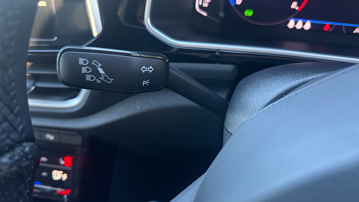 Used Volkswagen T-Roc 2025 for sale - 76734958: Photo 22