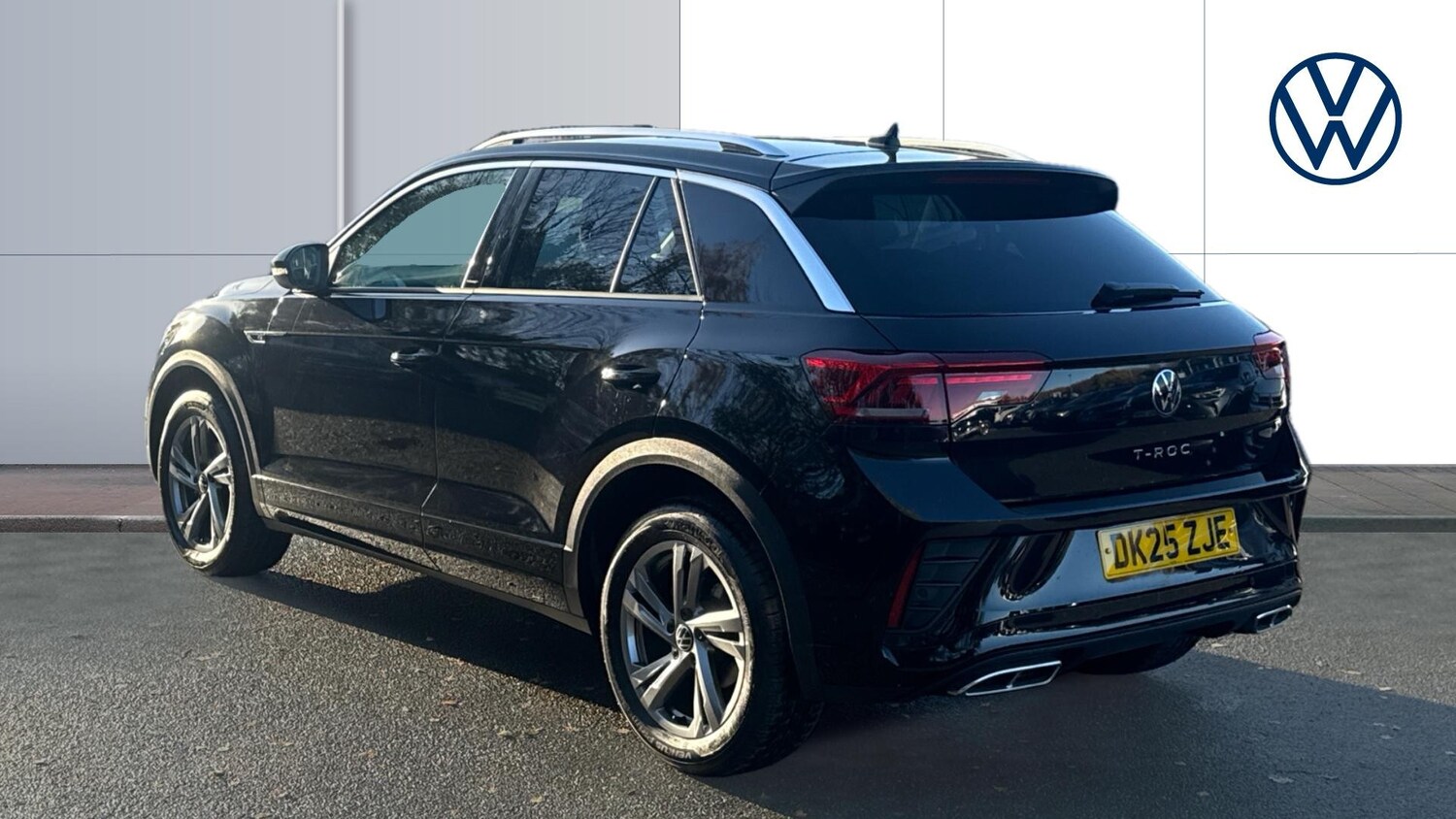 Used Volkswagen T-Roc 2025 for sale - 76734958: Photo 3