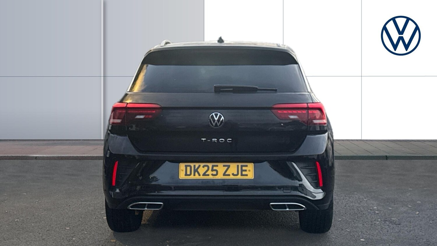 Used Volkswagen T-Roc 2025 for sale - 76734958: Photo 8