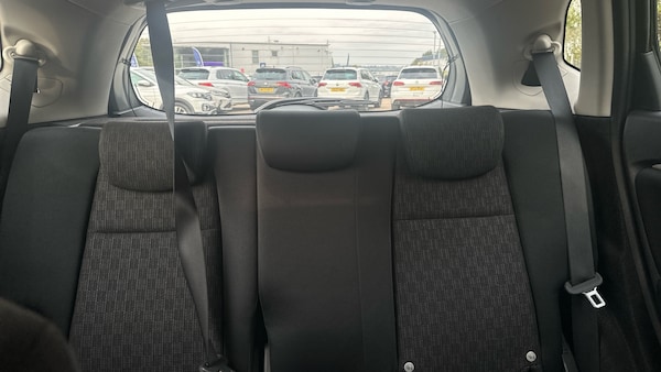 Used Honda Jazz 2017 for sale - 76299213: Photo 15