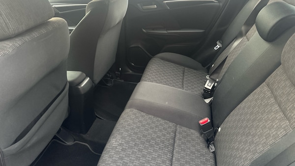 Used Honda Jazz 2017 for sale - 76299213: Photo 16