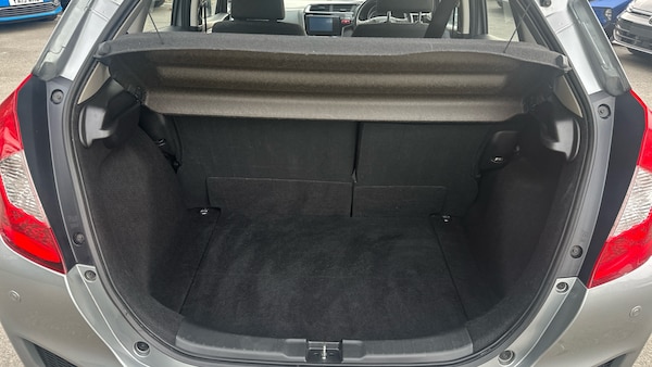 Used Honda Jazz 2017 for sale - 76299213: Photo 4