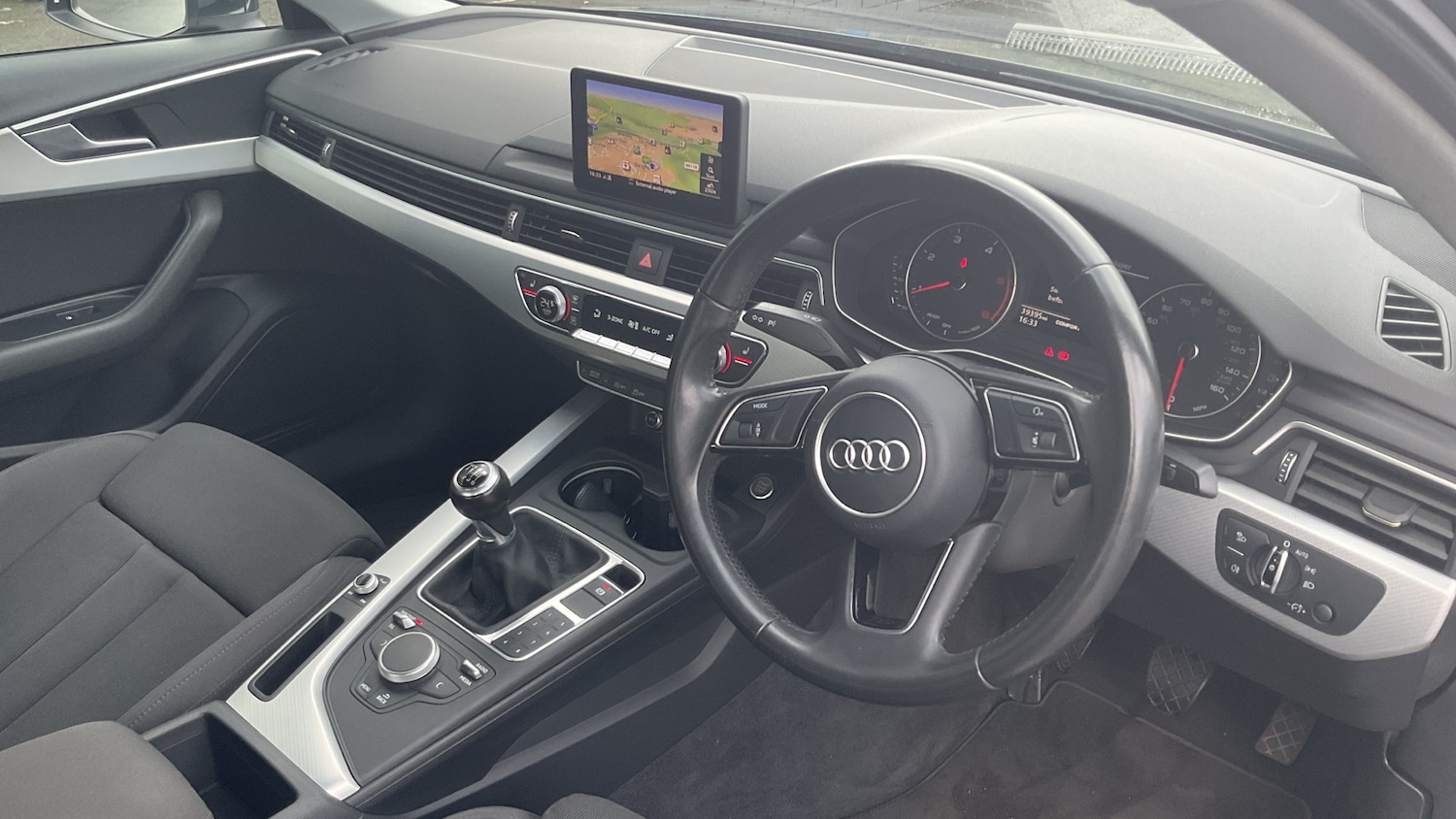 Used Audi A4 2016 for sale - 76106924: Photo 11