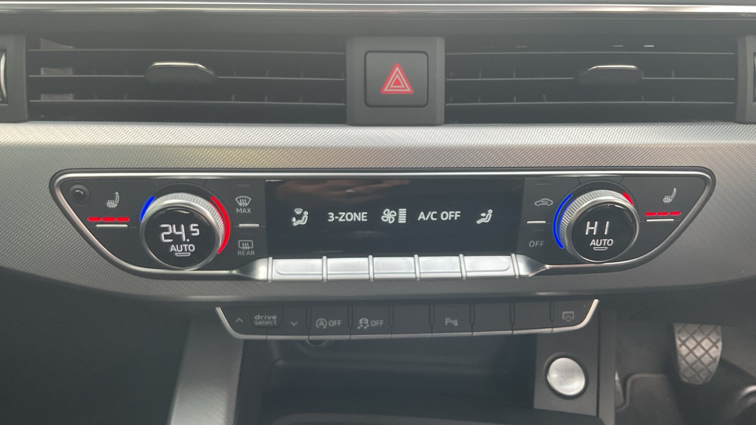Used Audi A4 2016 for sale - 76106924: Photo 21
