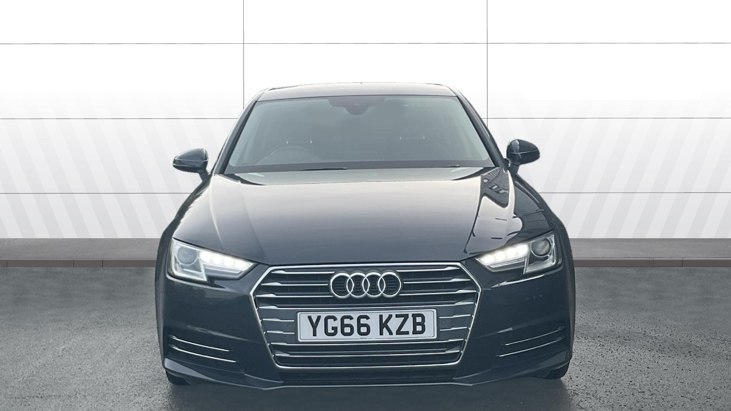 Used Audi A4 2016 for sale - 76106924: Photo 3